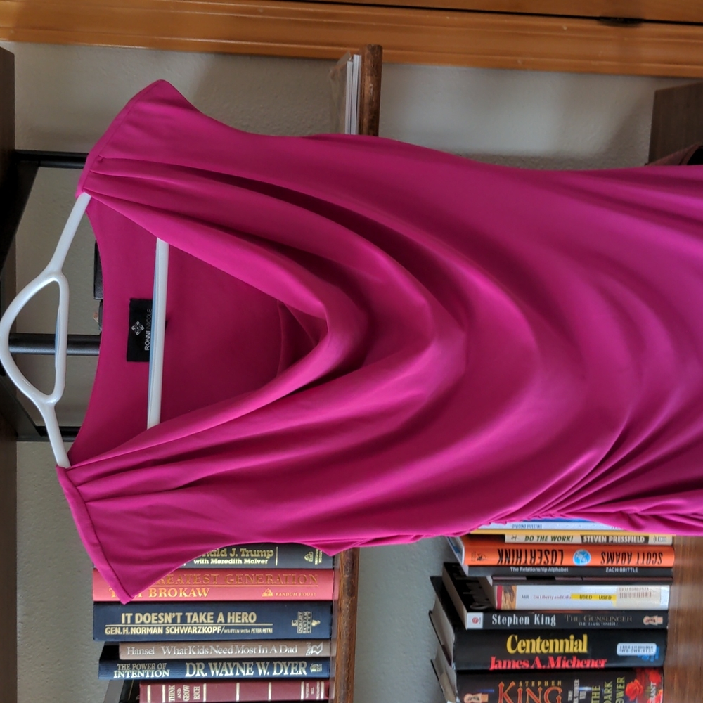 Almost new bright pink sheath dress w ruching, 8P